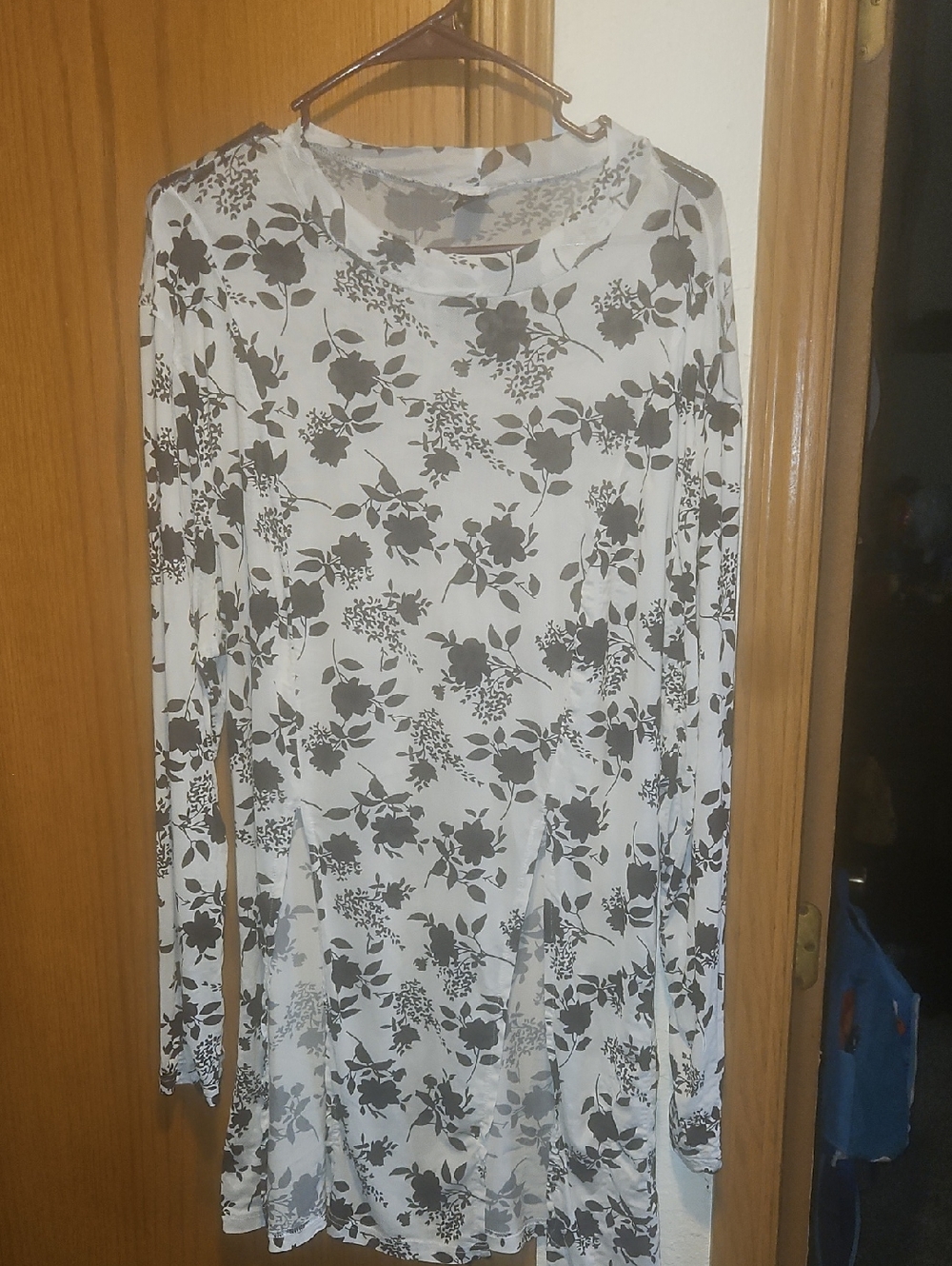 SHEIN White Long Sleeve Floral Tunic with Gray Print